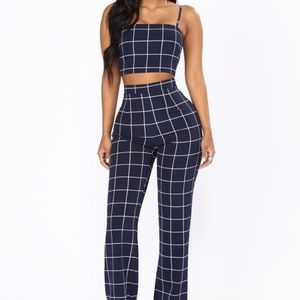 FASHION NOVA Navy/white pant set
